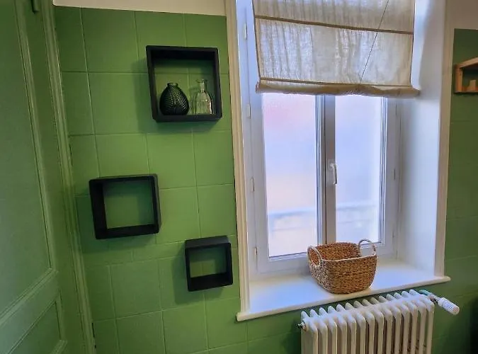 Dans Maison De Maitre