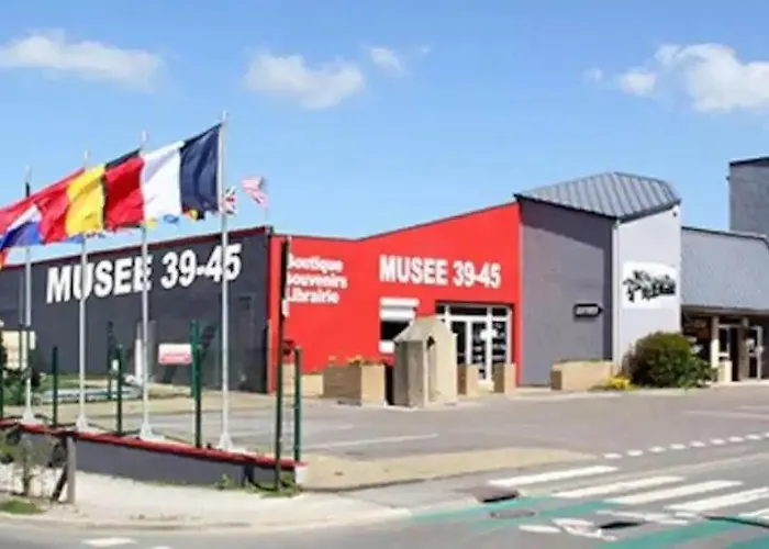 Dans Maison De Maitre *