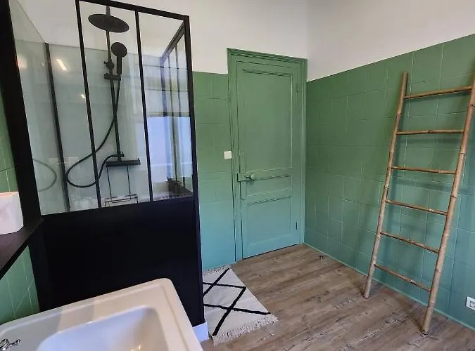 Dans Maison De Maitre Boulogne-sur-Mer